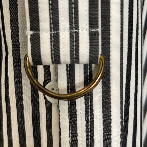 MDS Dark Gray and White Striped Button-Up Dress. size 6 - Picture 9 of 10